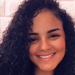 Meet your Posher, Jeralyn